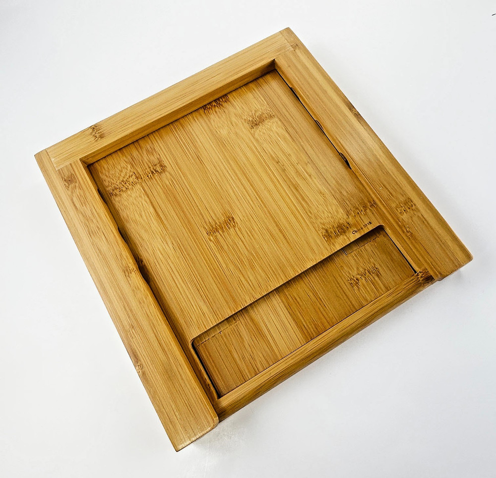 Pampered Chef Bamboo Cookbook Tablet Stand Holder Display with box