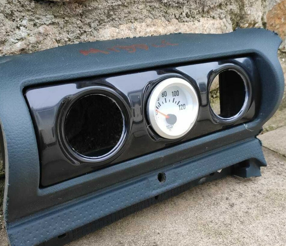 Audi A4 B5 Air Vent Pod Gauge Holder - Gloss Black