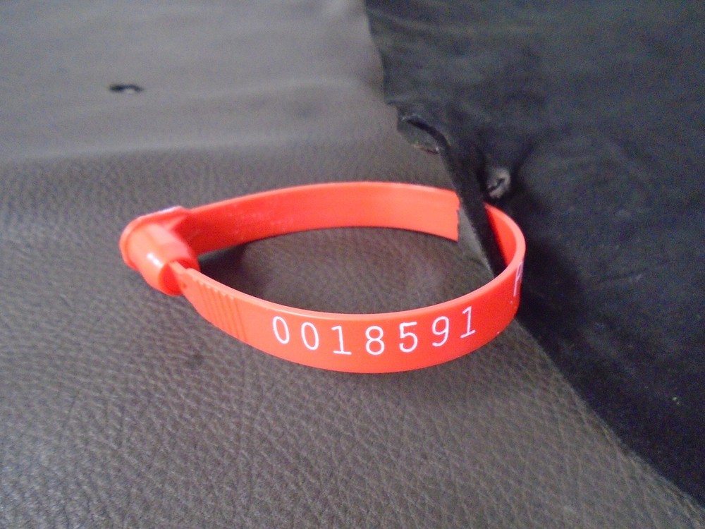 Top Grain Deer Leather #0018591 Row GG