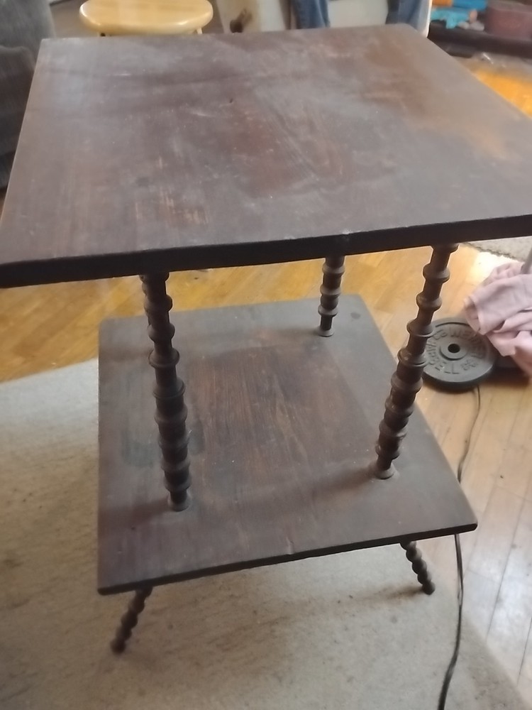 Vintage Antique Solid Oak Occasional Table With Thread Spool Legs