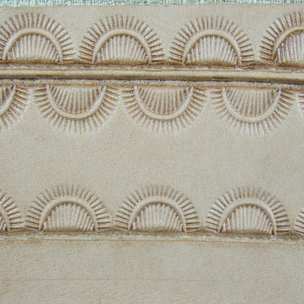 Leather Stamping Tool - #D439 Crescent Border Stamp