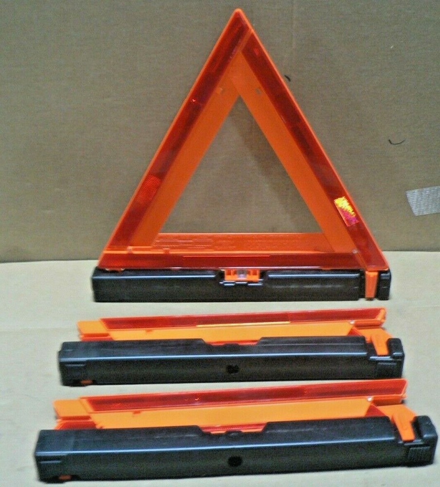 Highway Warning Reflector Triangle SET