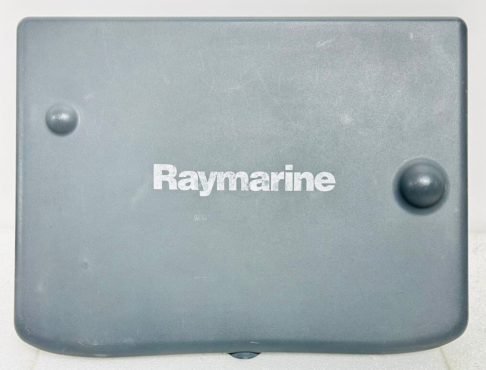 Raymarine C120  Display Sun cover