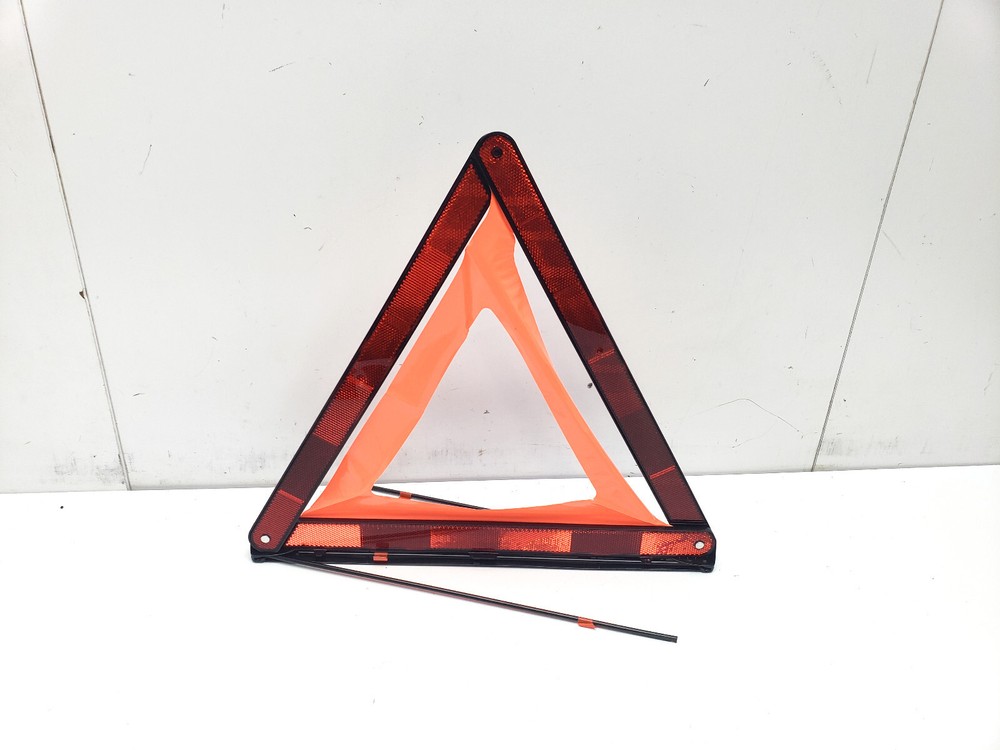 AUDI A6 C7 EMERGENCY WARNING HAZARD TRIANGLE 8K0860251 2017