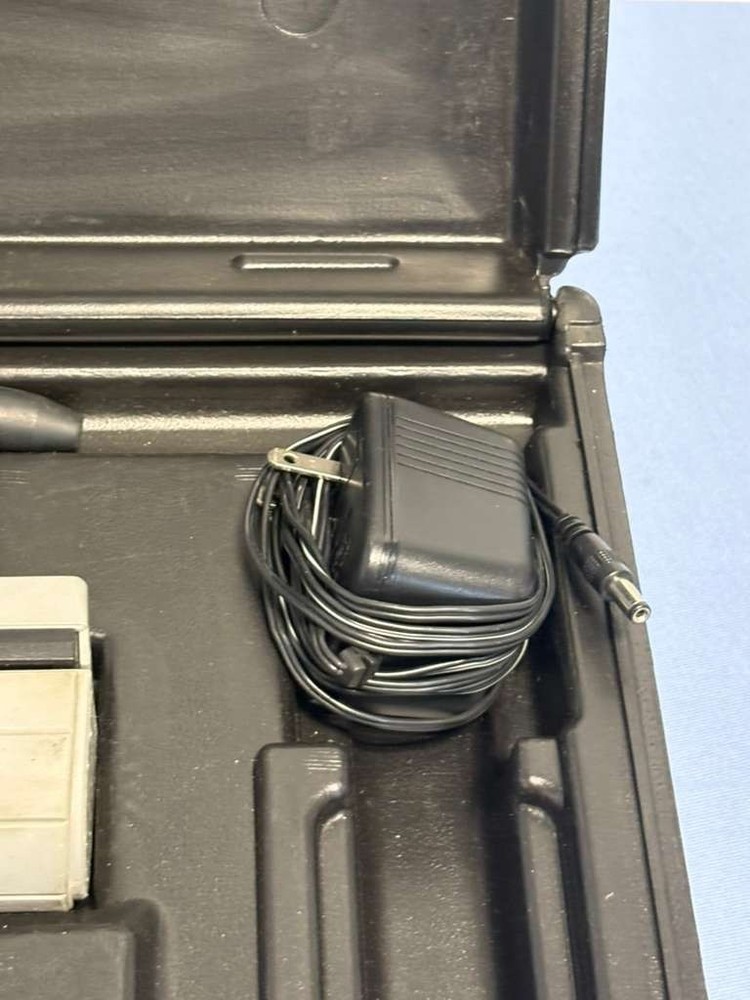 INFICON D-TEK Refrigerant Leak Detector w/ Case & Adapter