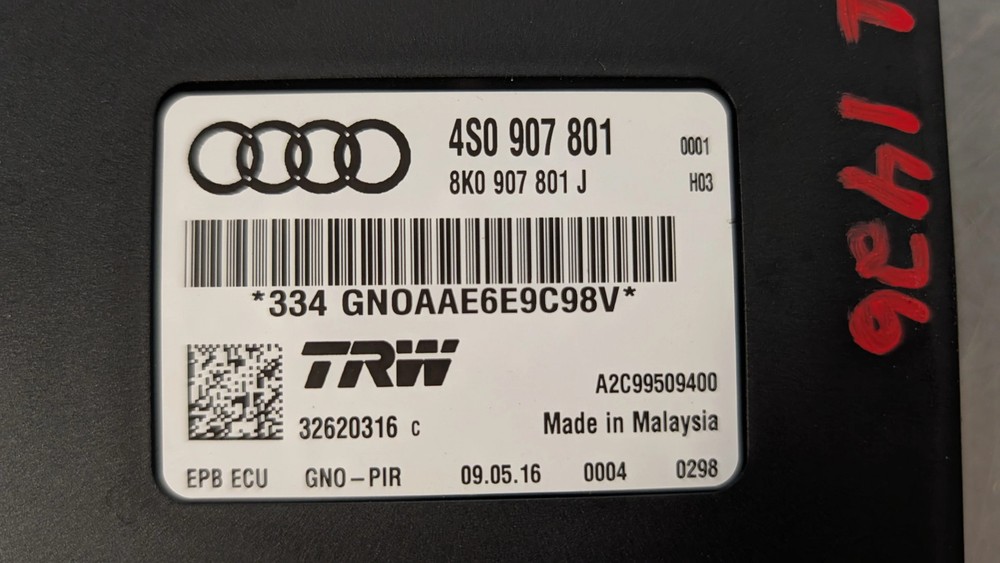 EB1426 2017 17 AUDI R8 ELECTRONIC PARKING BRAKE CONTROL MODULE