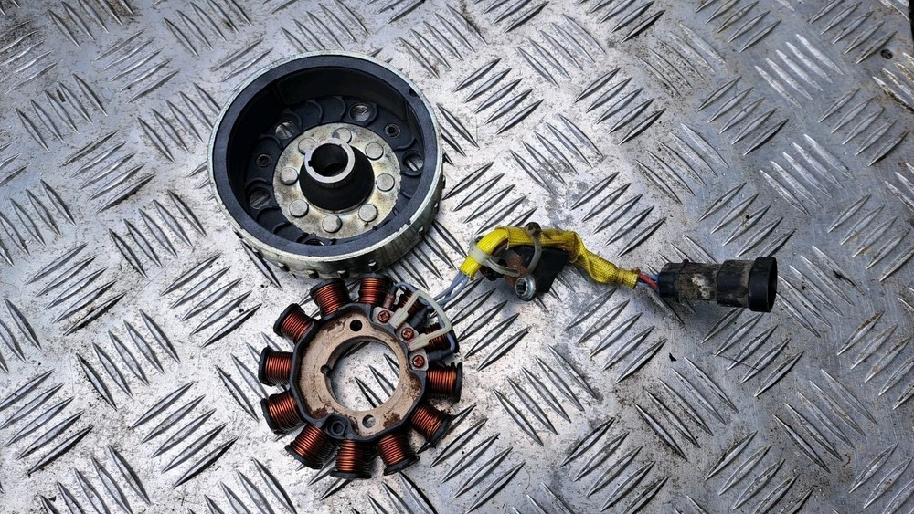 Alternator Stator Flywheel.  Gilera Runner 50cc 2T 2004.