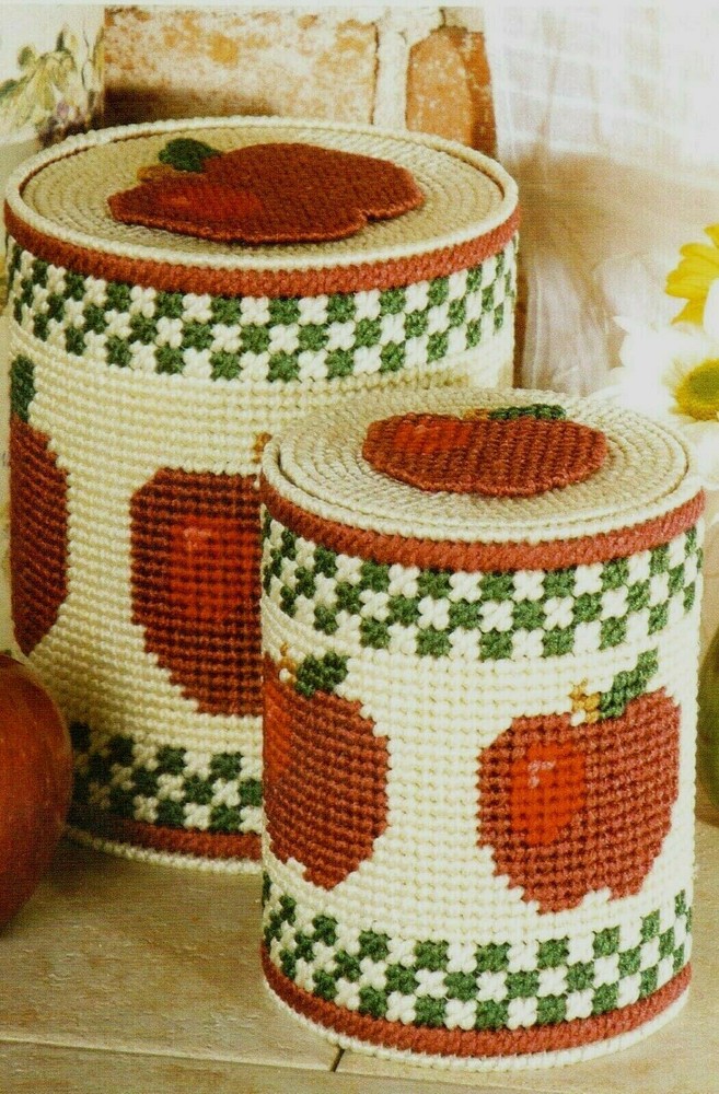 APPLE COFFEE CAN COVERS 2 SIZES HOME DECOR PLASTIC CANVAS PATTERN INSTRUCTIONS