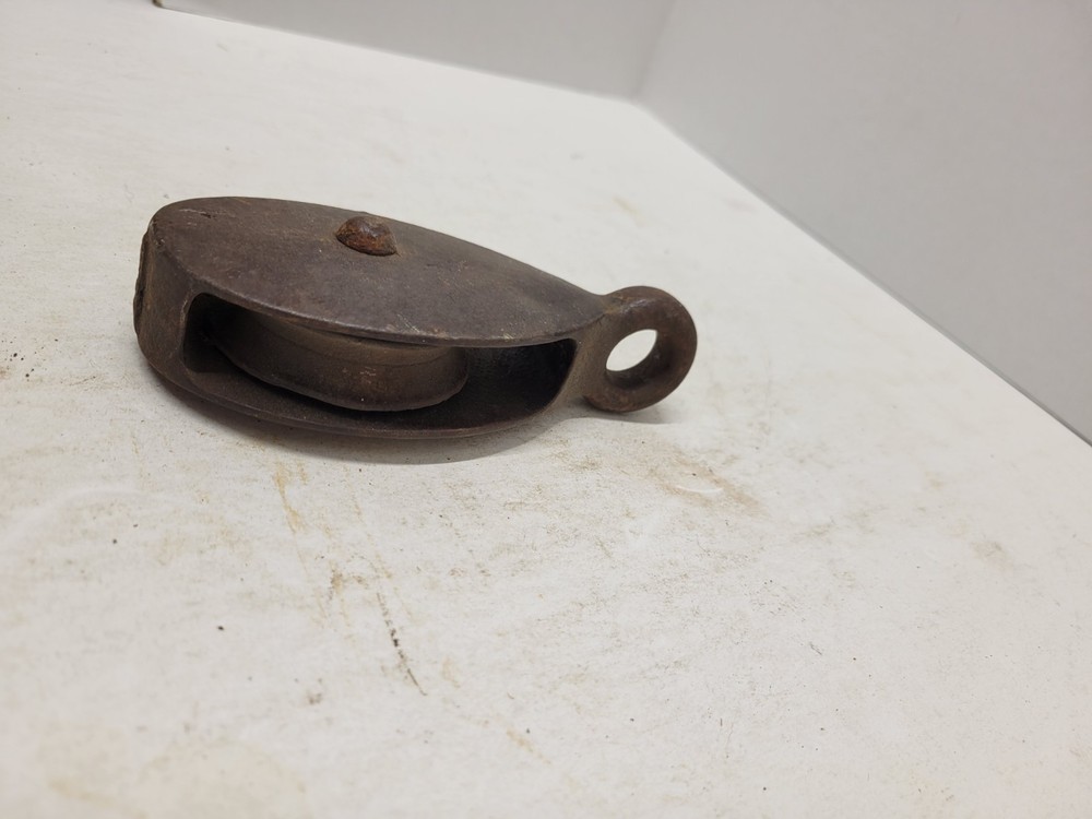 Vintage Metal Pulley