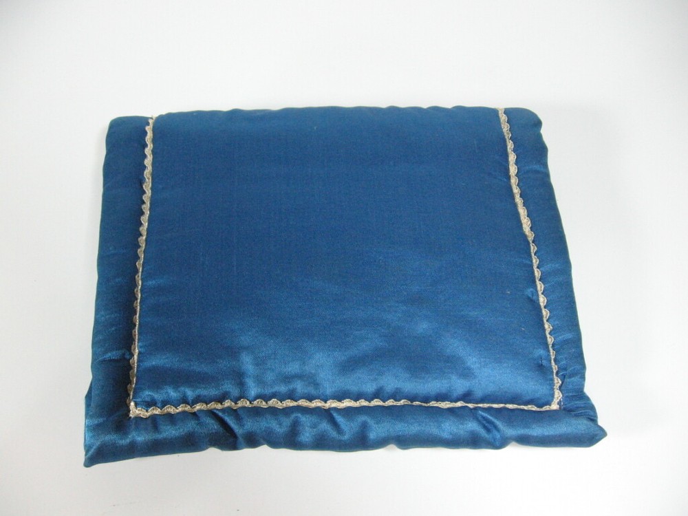 WWI Blue Silk "Forget Me Not" Eagle US Flag; Authentic and Original (12M)