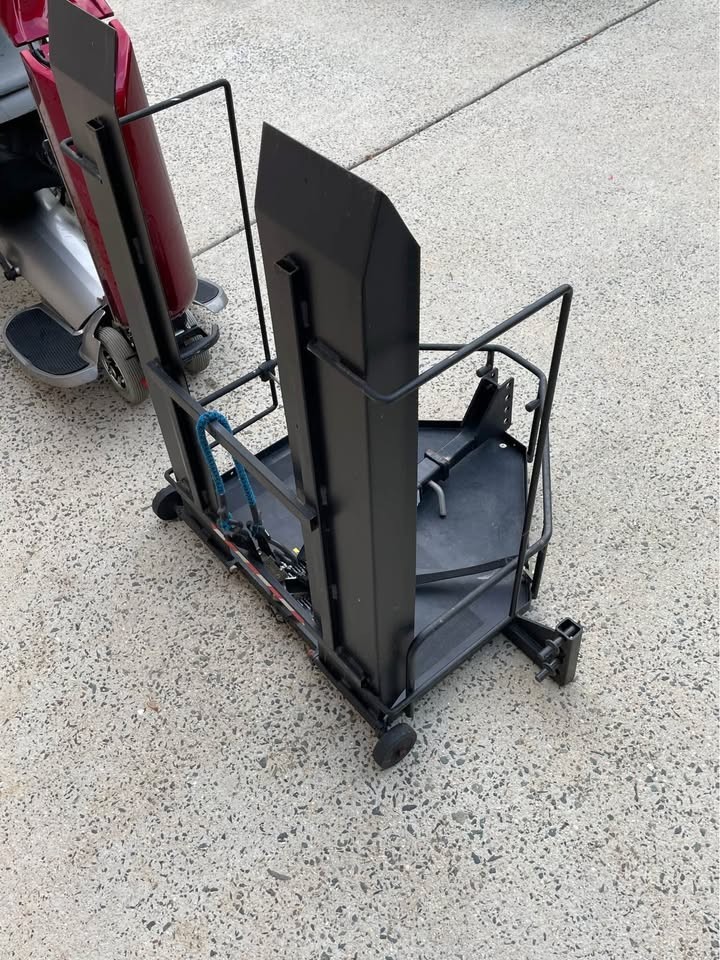 Rascal Auto Go Folding Power Chair With Hitch Carrier