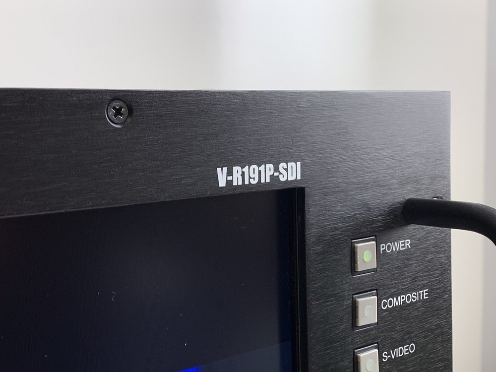 Marshall Electronics V-R191P-SDI 19" LCD Rack Mountable Panel with SDI Input