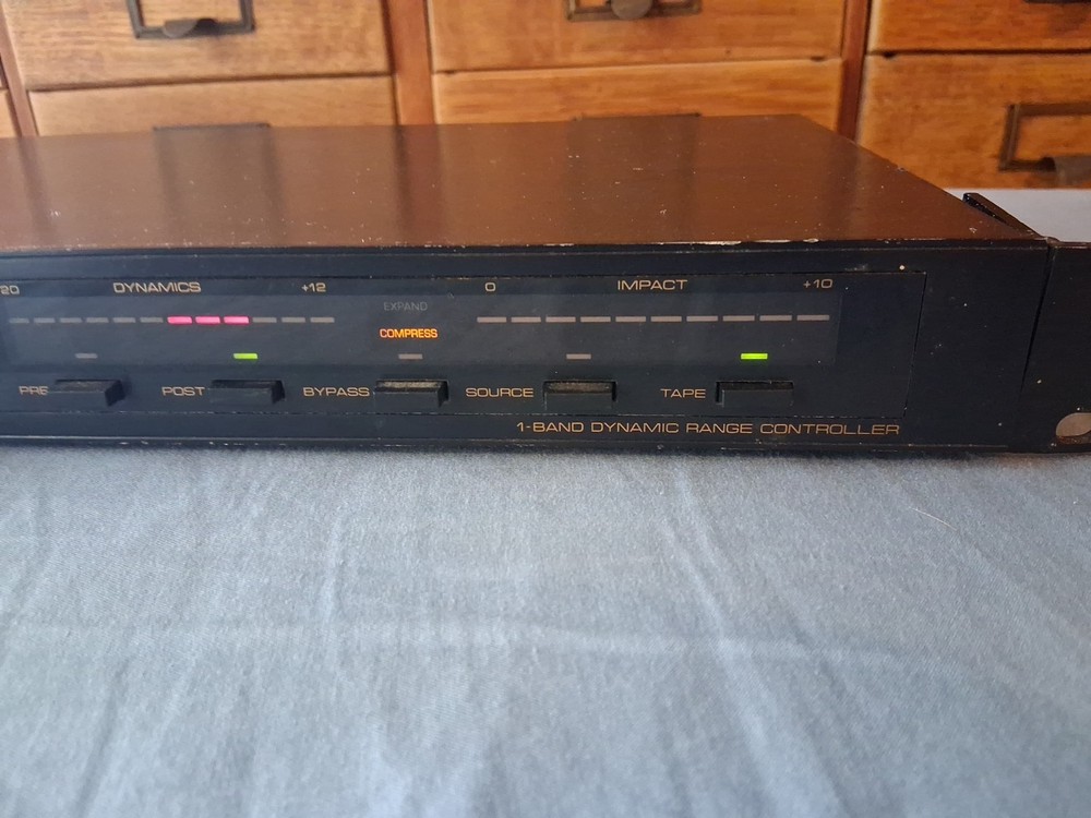 Vintage DBX 1BX-DS Dynamic Range Controller WORKING