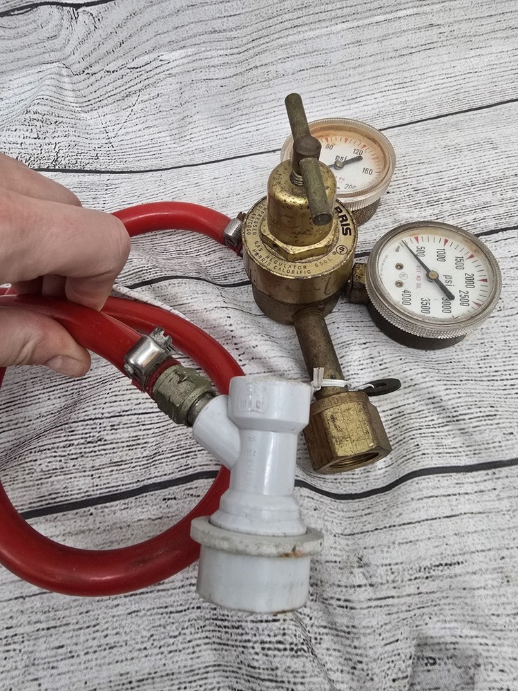 Harris Listed Compressed Gas Regulator 301-AR/CD60