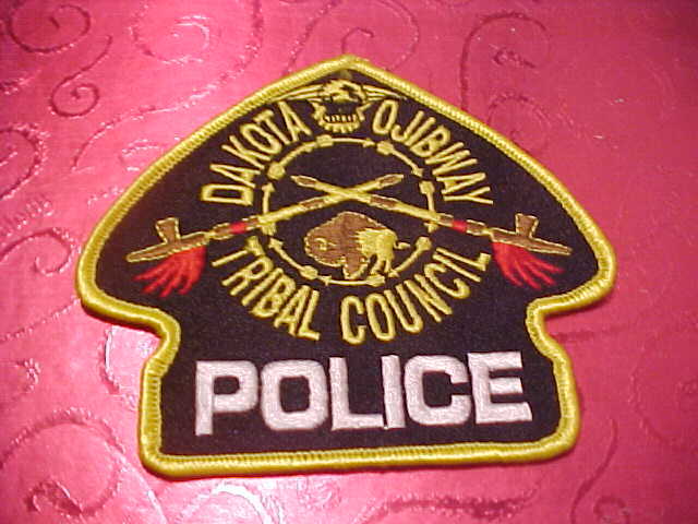 CANADA DAKOTA OJIBWAY POLICE PATCH SHOULDER SIZE UNUSED