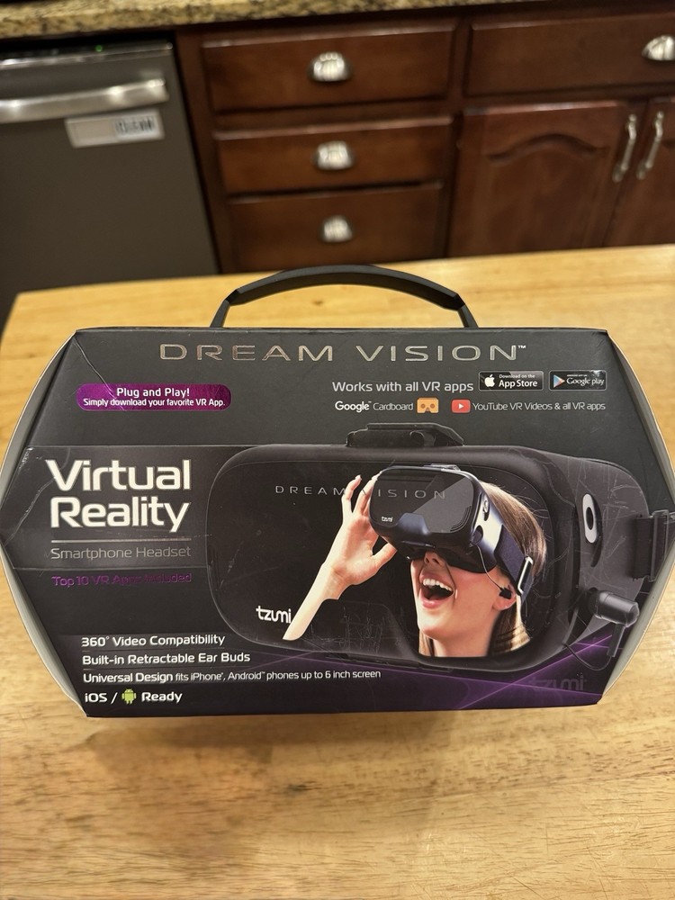 Virtual Reality Headset For Mobile Phone - Dream Vision New In Box