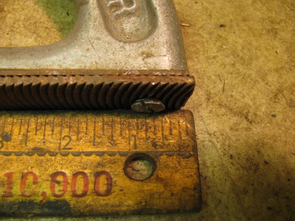 Vintage Heller Bros Curved Adjustable Body File