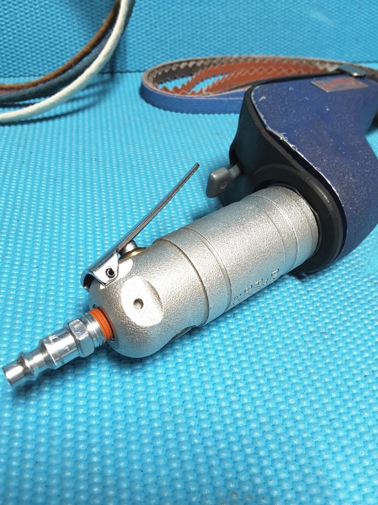 Dynabrade 11000 , Dynafile Belt Sander.