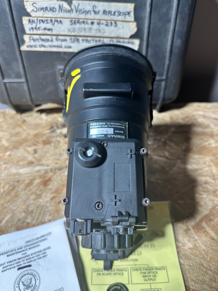SIMRAD KN203 FAB night vision scope *working* W/HARD CASE