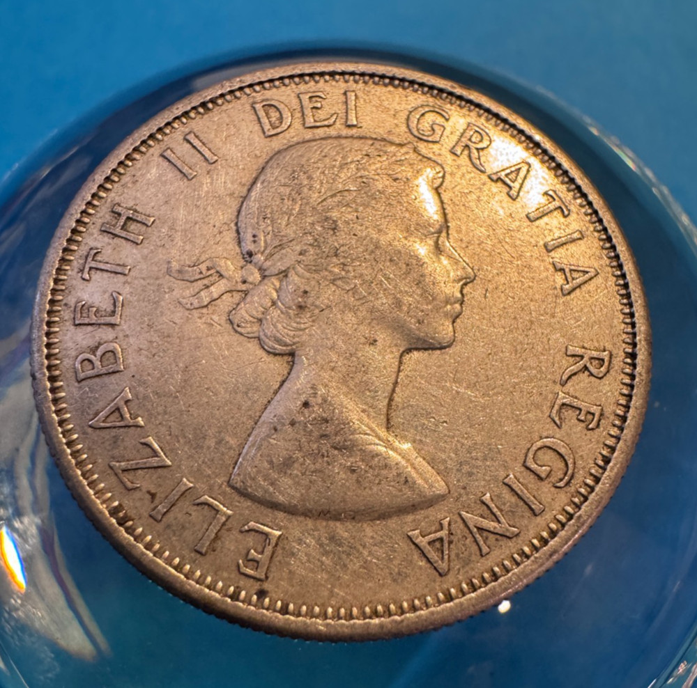 1962 Canada Half Dollar / Queen Elizabeth / .800 Silver