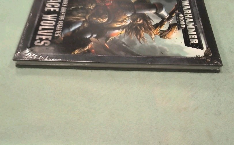 Warhammer 40k Codex Adeptus Astartes Space Wolves 8th Edition Sealed Hard Cover