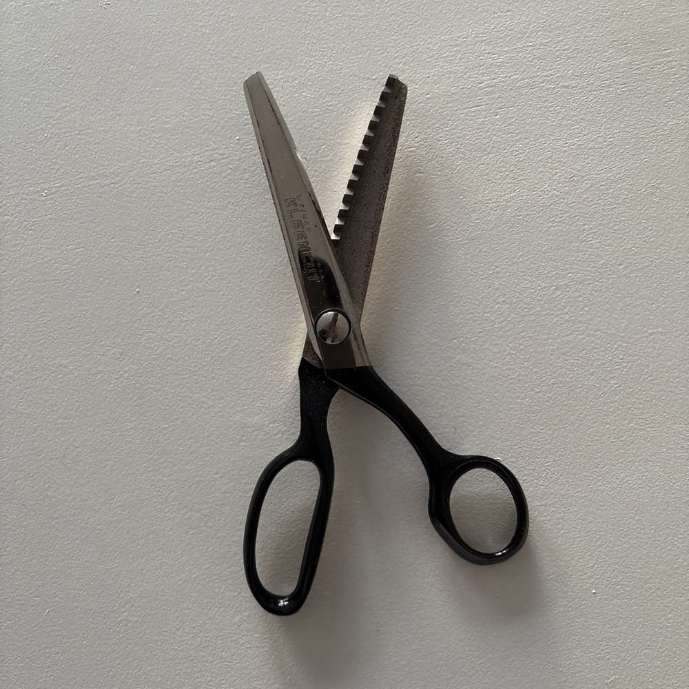 Vintage Kleencut Pinking Shears With The Automatic Stop, Original Box
