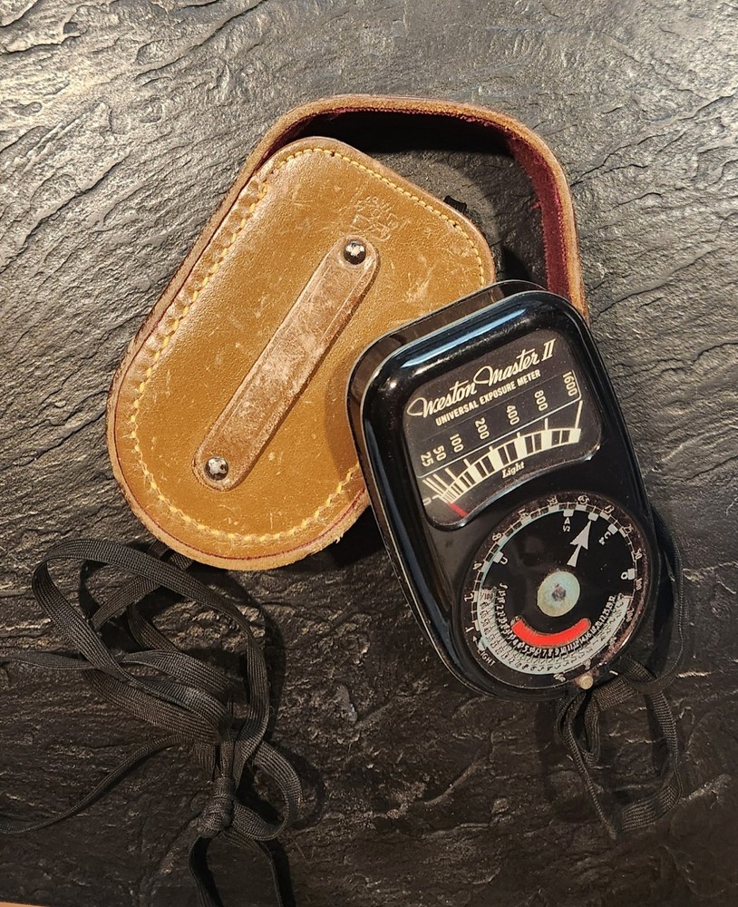 Vintage Weston Master II Exposure Light Meter 735 w/ Leather Case  Black Version