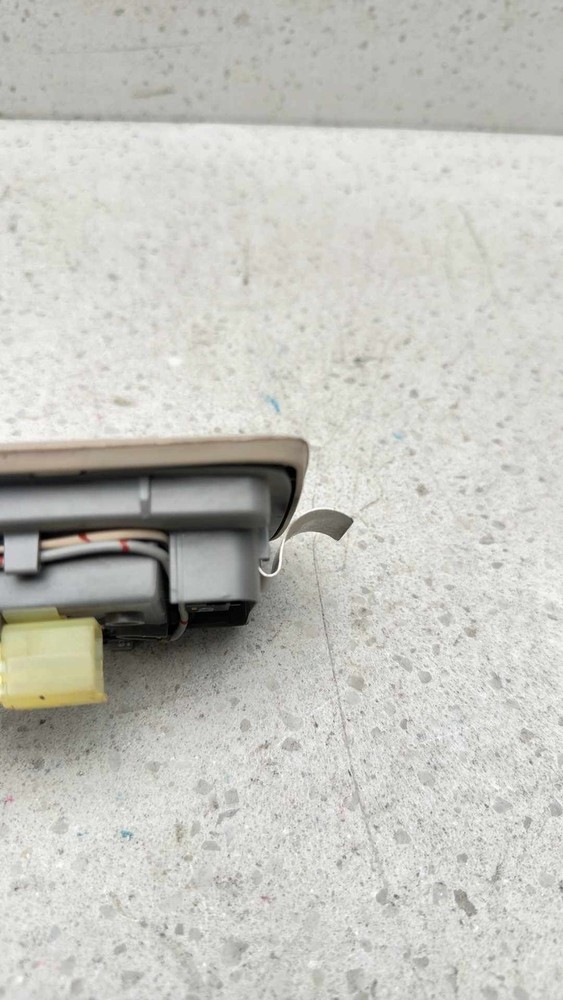 95 LEXUS ES300 Interior Light Dome Light Oeverhead light