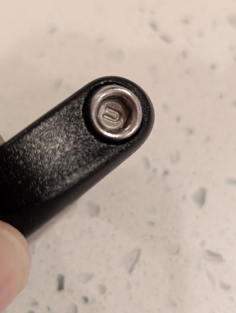 31.8mm ALLOY SEAT POST CLAMP Black