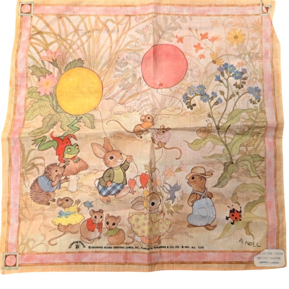 Drawing Board Hankie with Animals/Woods