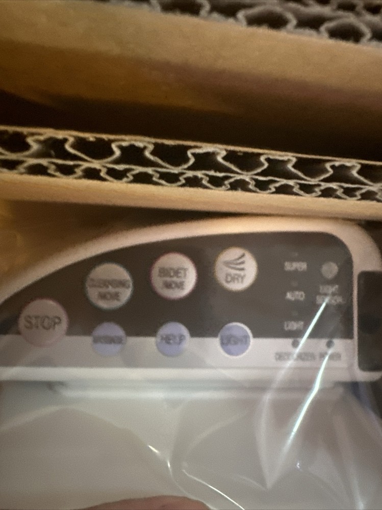 Blooming Bidet NB-R770E New With Controller