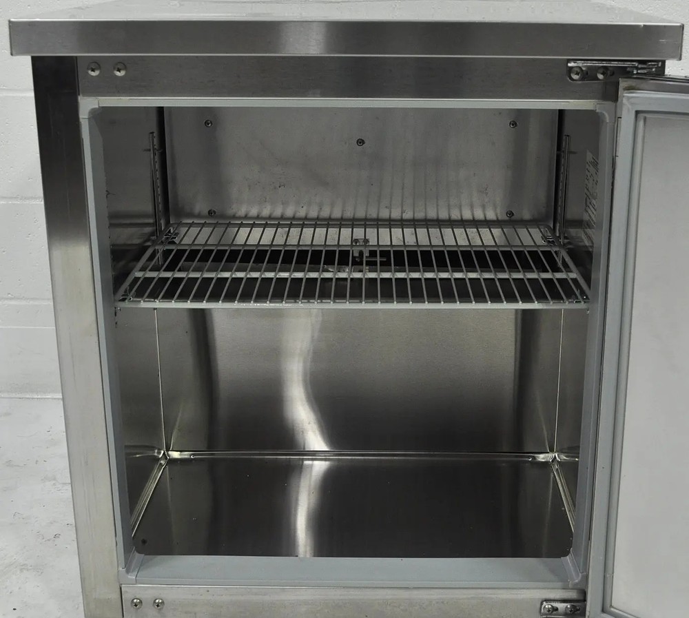 Used Continental Refrigerator DLF27 27.5" Undercounter Freezer