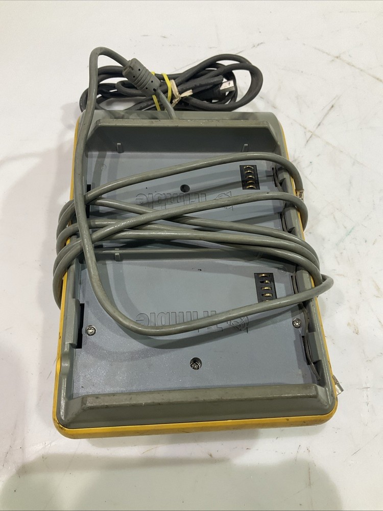TRIMBLE 59369-00 MULTI BATTERY ADAPTOR T2M