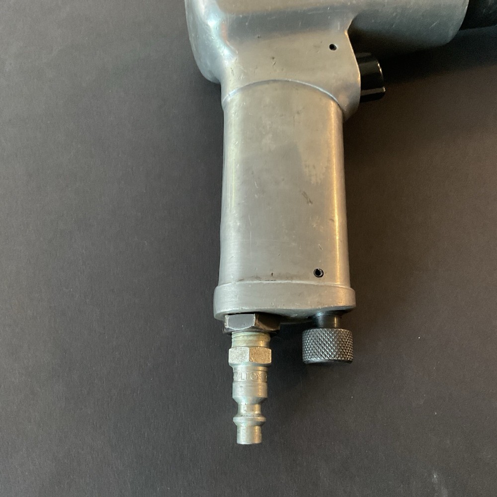 Blue Point AT145 Pneumatic Air Hammer with Quick Change Retainer