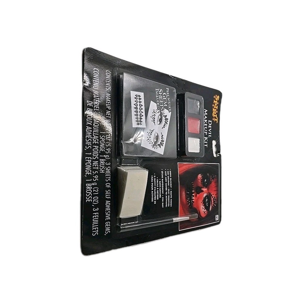 Devil's makeup kit Woman spirit halloween