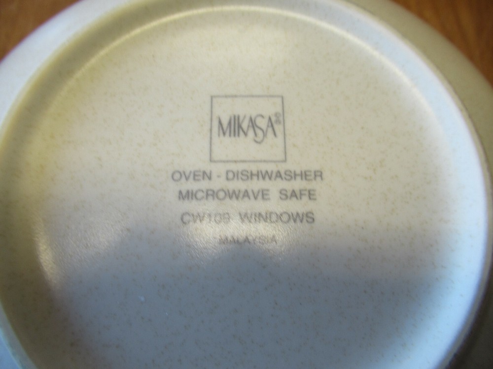 Mikaka WINDOWS CW109 Dinner Plate 11" Lgt Green 1 ea 5 available