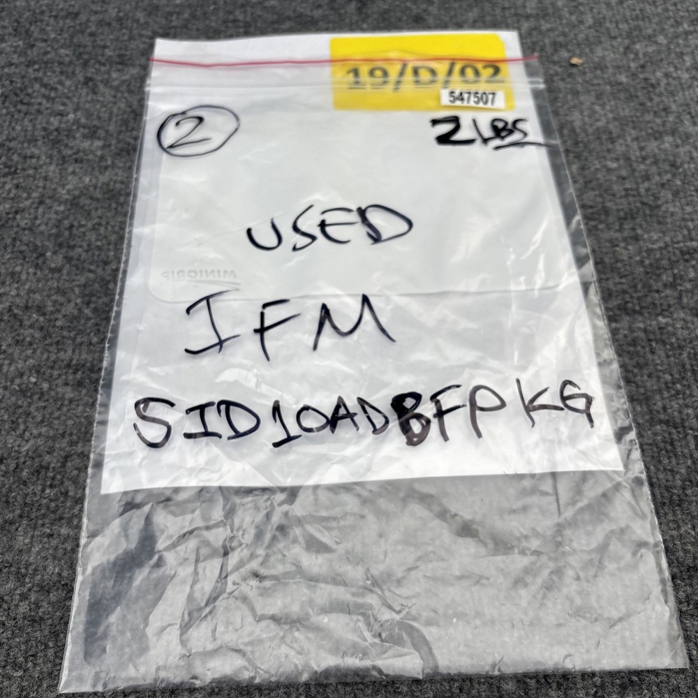 IFM SI1000 SID10ADBFPKG Flow Monitor Sensor Used