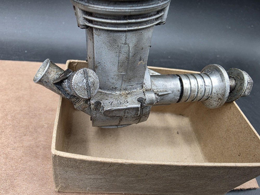 Vintage 1949 Forster .29 Spark Ignition 305 Plane Engine Control Line / FF