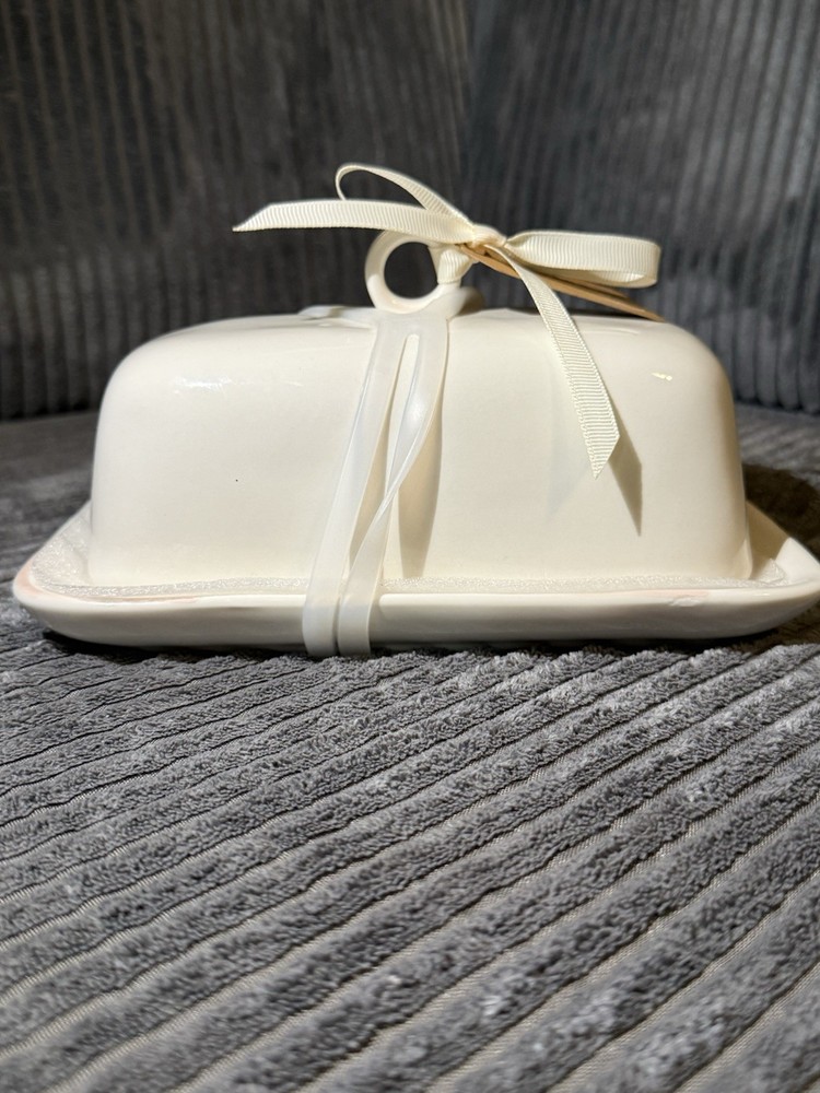 Rae Dunn White Ceramic Butter Dish with Light Pink Accents- Rustic- NWT