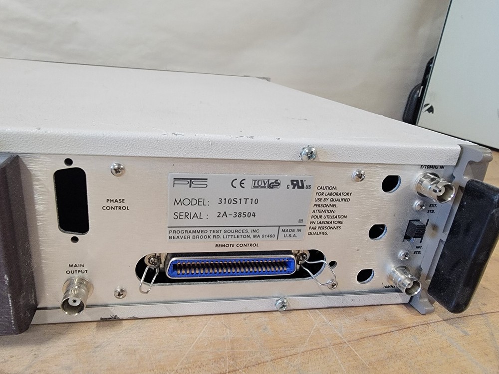 Programmed Test Sources PTS 310 FREQUENCY SYNTHESIZER 310S1T10