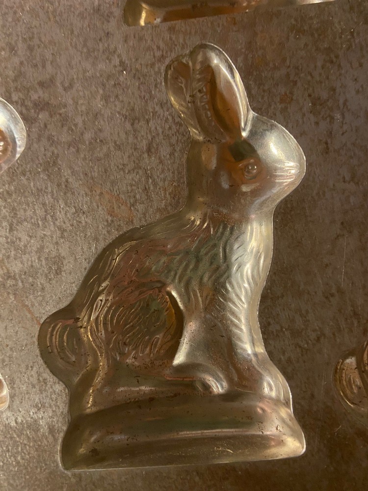 Antique Chocolate Bunny Mold RARE