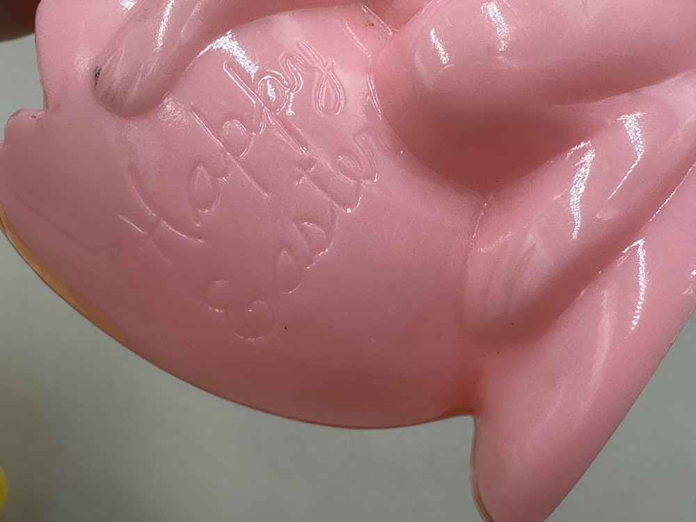 c 1950 ROSBRO Egg EASTER BUNNY Rabbit CANDY CONTAINER Toy Hard Plastic Vintage