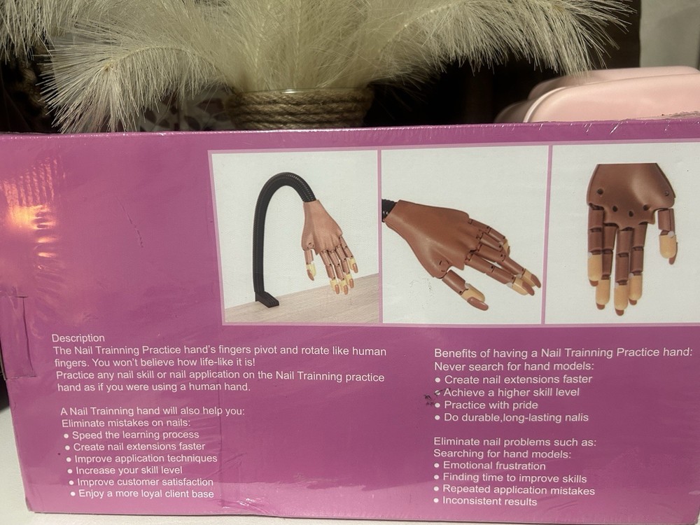 Brown Plastic Practice Hand for Nails, Rotating Fingers, Free-Standing, 100 Tips