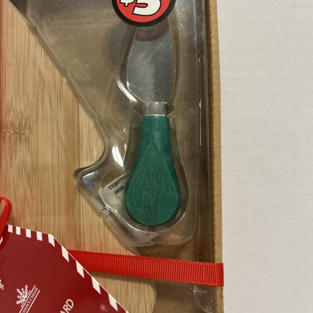 Season Cheer Cheesboard With Spreader Knife