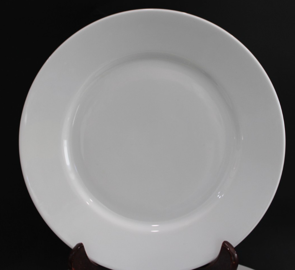 Crate & Barrel CBL20 All White 6 Dinner Plates 11 1/8"