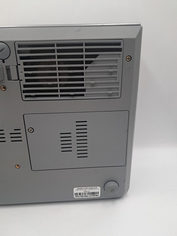 SONY VPL-CS7 LCD Data Projector - NEEDS BULB - PARTS/REPAIR