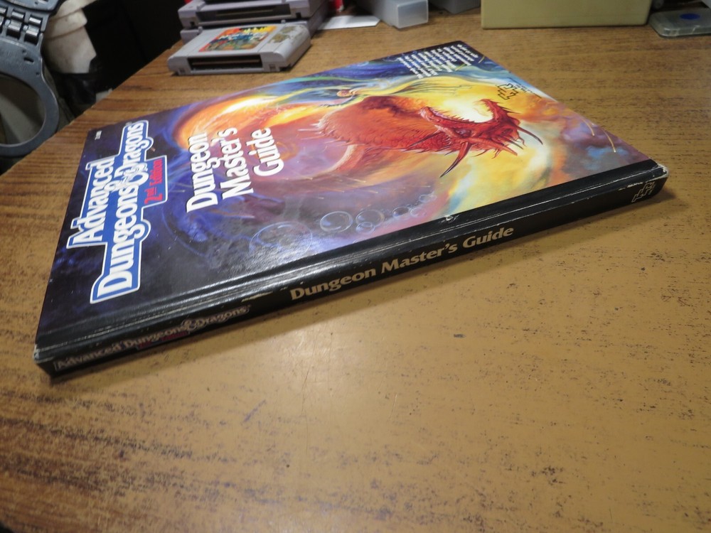 A D&D Dungeon Master's Guide - 2nd Edition- 2100