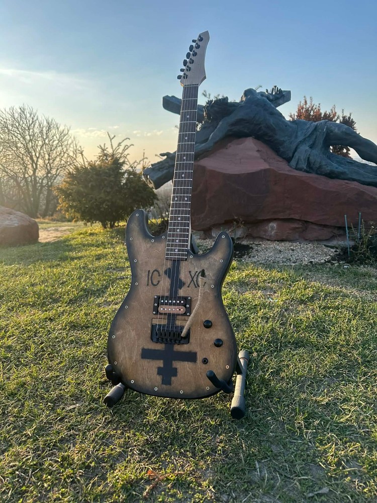 Handcrafted Electric Guitar