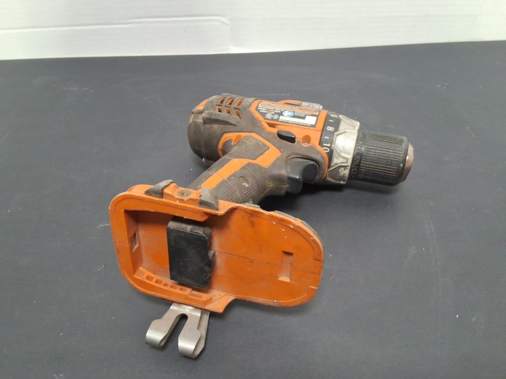 Ridgid R86008 1/2" VS Drill/Driver