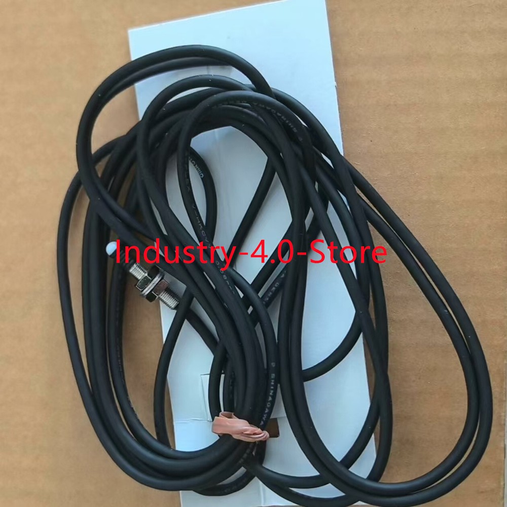 New Omron D5B-5013 limit switch